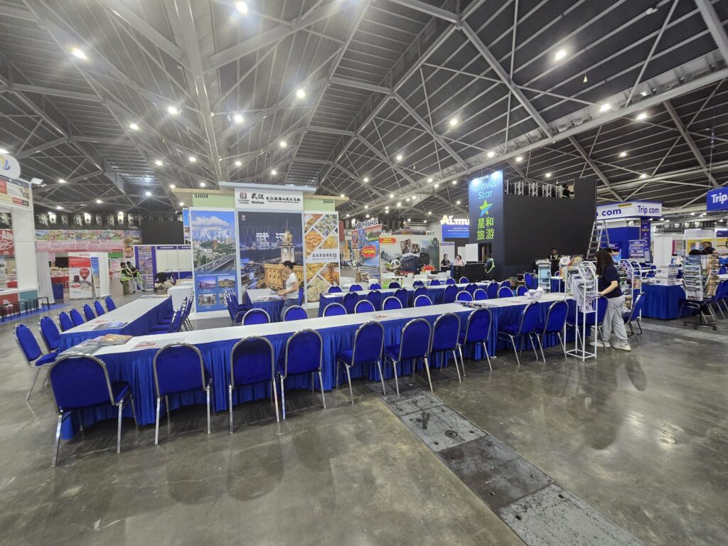 Genart at Travel Star